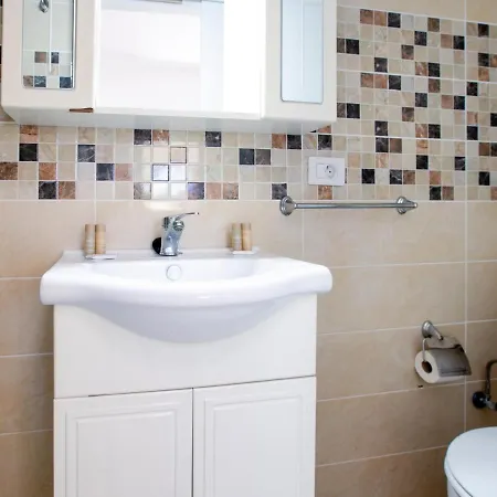 Casa Peter Cristianos *