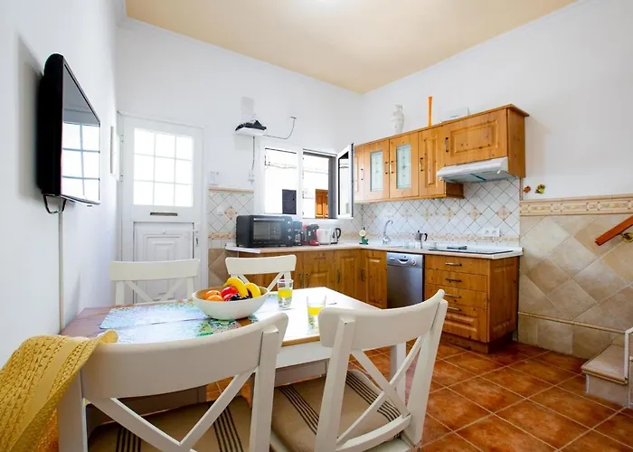 Casa Peter Cristianos *